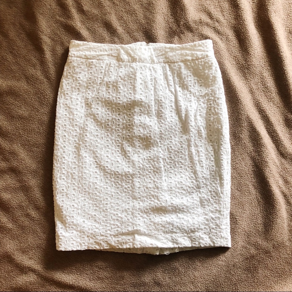 FOREVER 21 eyelet midi pencil skirt in white